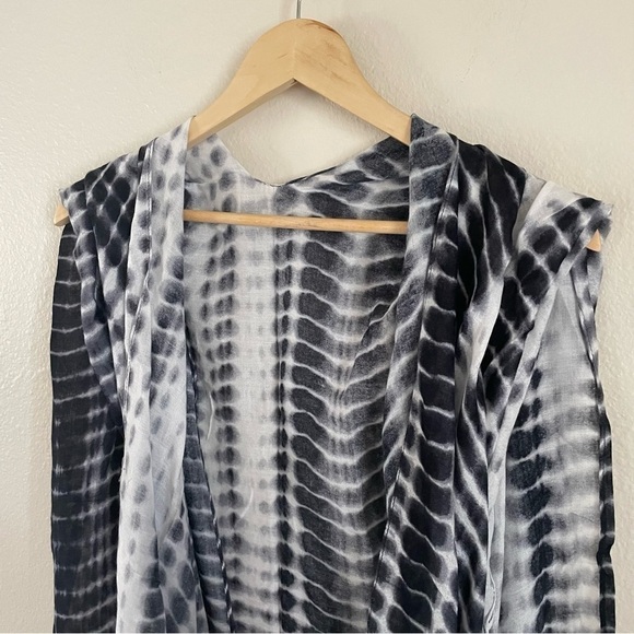 NWOT Michael Stars Tie Dye Kimono Scarf Coverup Black and White One Size NEW - Picture 4 of 8